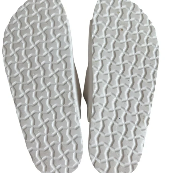 Cushionaire Lane Cork Footbed White Sandals Birkenstock Style Women’s 7 - Picture 10 of 11